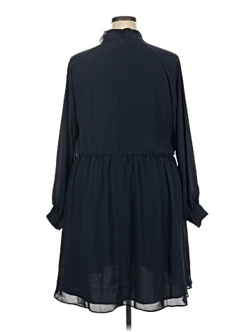 Banana Republic Factory Store Casual Dress (view 2)