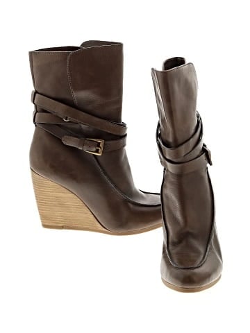Joan & David Wedges (view 1)