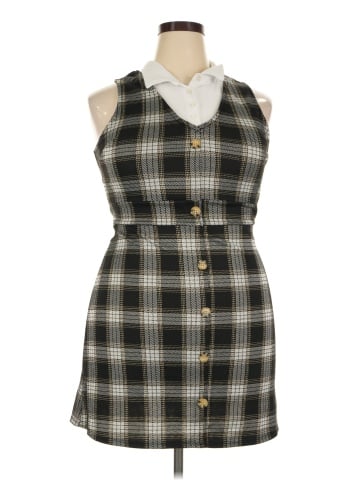 No Boundaries Casual Dress (view 1)