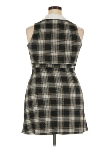 No Boundaries Casual Dress (view 2)