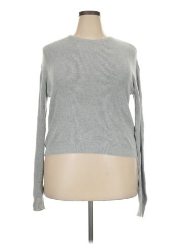 Brandy Melville Pullover Sweater (view 1)