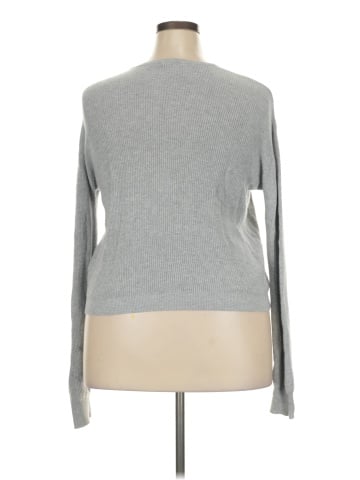 Brandy Melville Pullover Sweater (view 2)