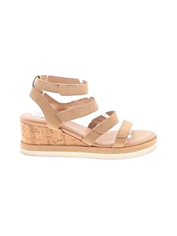CREVO Wedges (view 1)