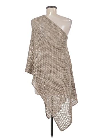 Minnie Rose Poncho (view 2)