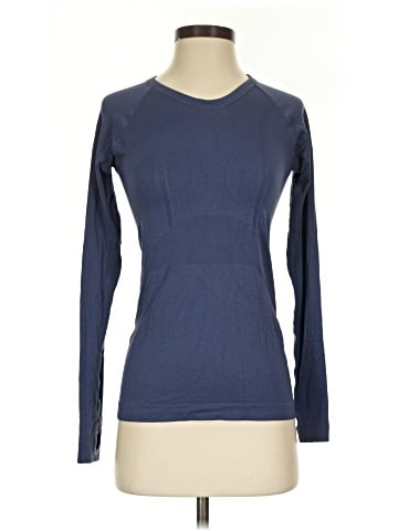 Unbranded Long Sleeve T-Shirt (view 1)