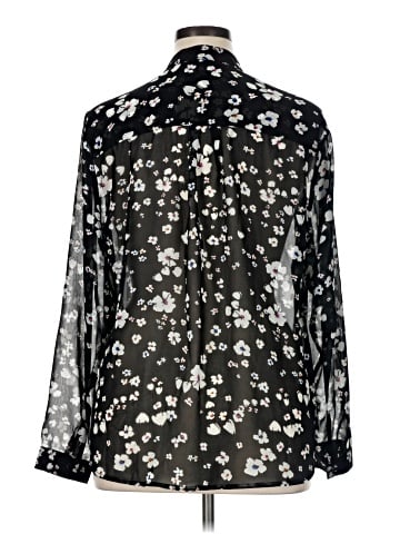 CAbi Long Sleeve Blouse (view 2)