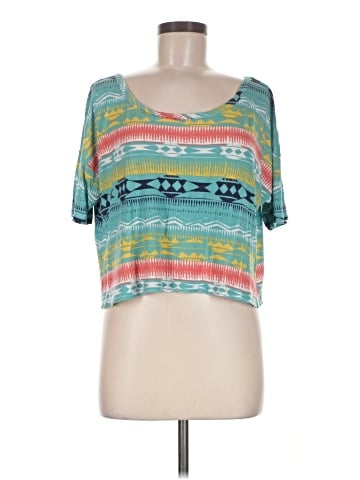Kirra Short Sleeve T-Shirt (view 1)