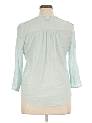 Preswick & Moore 3/4 Sleeve Button-Down Shirt (view 2)