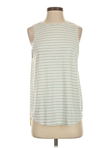 Gap Fit Sleeveless T-Shirt (view 1)