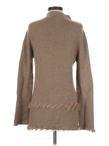 Neiman Marcus Cashmere Pullover Sweater (view 2)