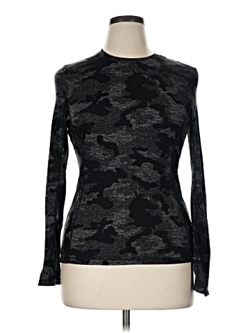 Reebok Long Sleeve T-Shirt (view 1)