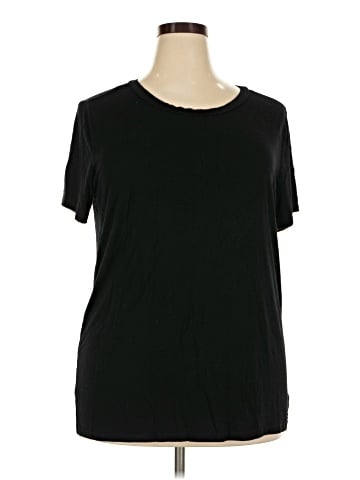 Torrid Short Sleeve T-Shirt (view 1)