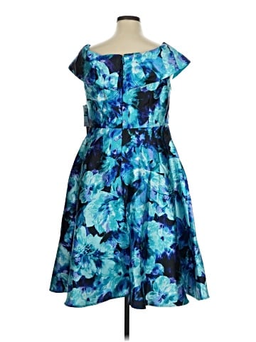 Alex Evenings Cocktail Dress (view 2)