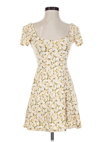 Forever 21 Casual Dress (view 1)
