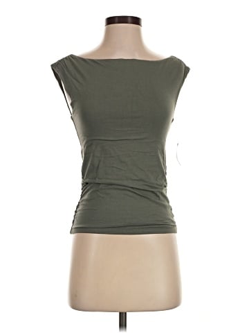 Gap Sleeveless T-Shirt (view 1)