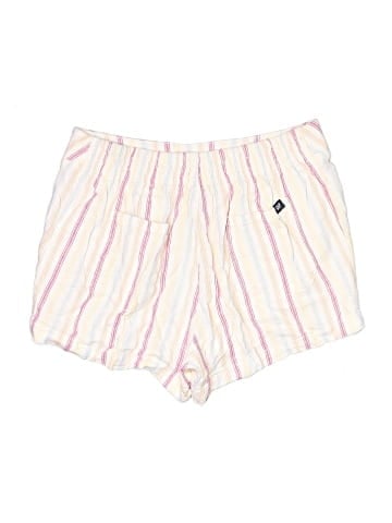 Gap Shorts (view 2)