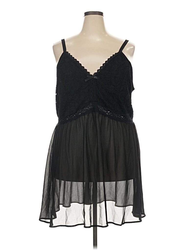 Pre-owned Bloomchic Cocktail Dress In Black