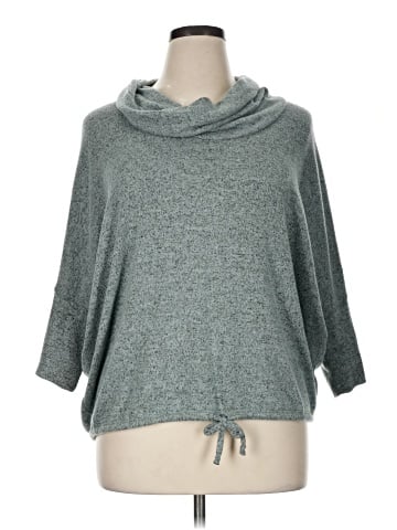 Green Envelope Poncho (view 1)
