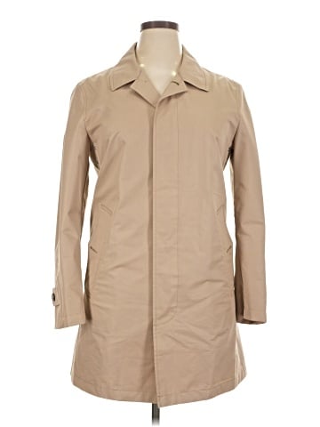 Burberry Trenchcoat (view 1)