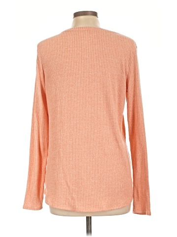 American Eagle Outfitters Pullover Sweater (view 2)