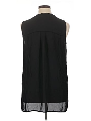 DR2 Sleeveless Blouse (view 2)