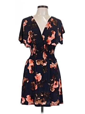 Veronica M. Casual Dress (view 1)