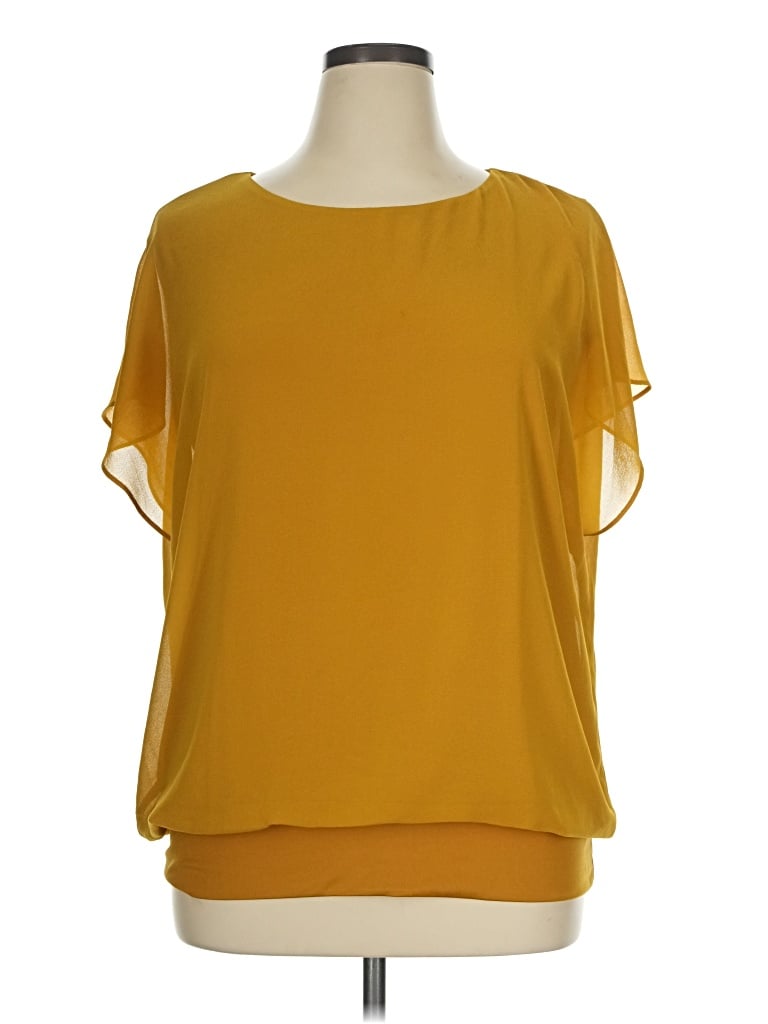 Pre-owned Viishow Short Sleeve Blouse In Yellow