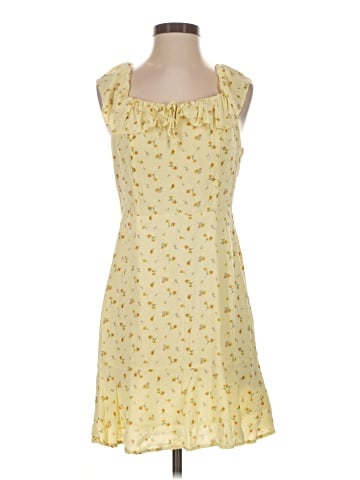 American Eagle Outfitters Casual Dress (view 1)