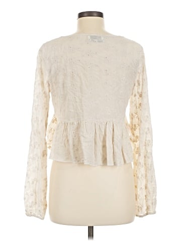 Urban Outfitters Long Sleeve T-Shirt (view 2)