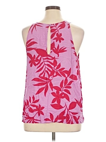Old Navy Sleeveless T-Shirt (view 2)