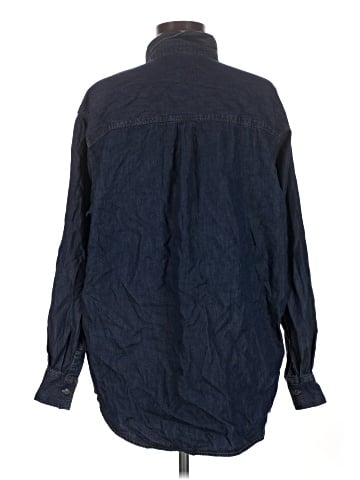 Gap Long Sleeve Button-Down Shirt (view 2)