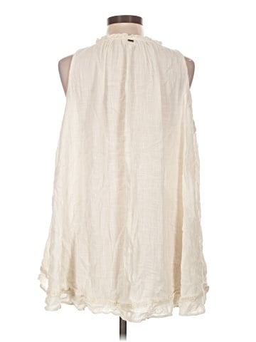 O'Neill Sleeveless Blouse (view 2)