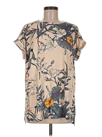Lularoe Short Sleeve T-Shirt (view 1)