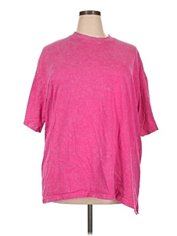 Bella Luxx Short Sleeve T-Shirt (view 1)