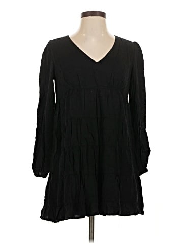 Urban Outfitters Casual Dress (view 1)