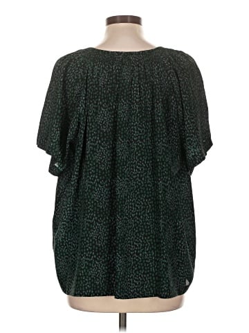 Tucker Short Sleeve Silk Top (view 2)