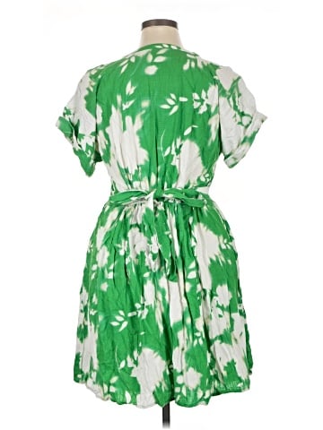 Simply Vera Vera Wang Casual Dress (view 2)