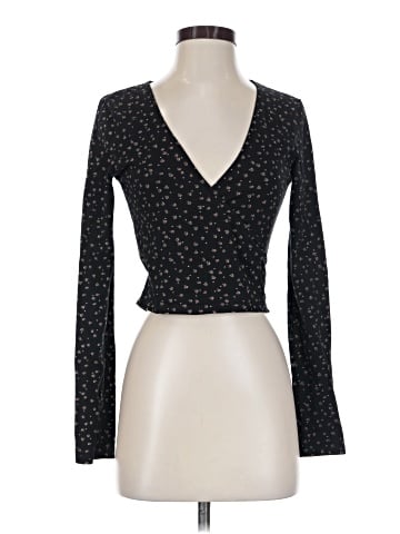 Brandy Melville Cardigan (view 1)