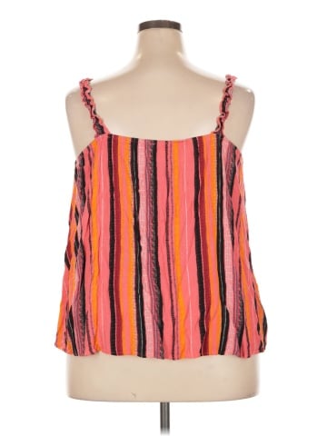 Weekend Suzanne Betro Sleeveless Blouse (view 2)