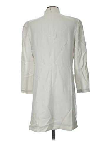 Marisa Minicucci Raincoat (view 2)
