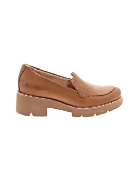 Naturalizer Flats