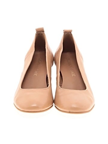 Crown Vintage Heels (view 2)