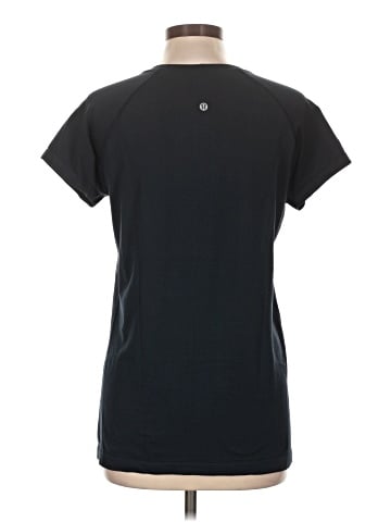 Lululemon Athletica Short Sleeve T-Shirt (view 2)
