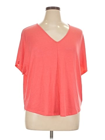 Gap Short Sleeve T-Shirt (view 1)