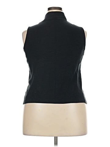 Croft & Barrow Sweater Vest (view 2)