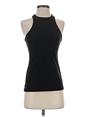 Beyond Yoga Tank Top (view 1)