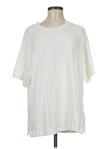 Gap Short Sleeve T-Shirt (view 1)