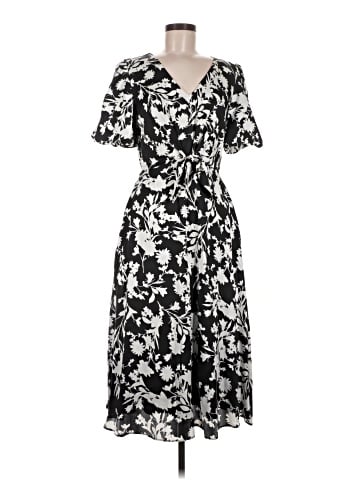 Julia Jordan Casual Dress (view 1)
