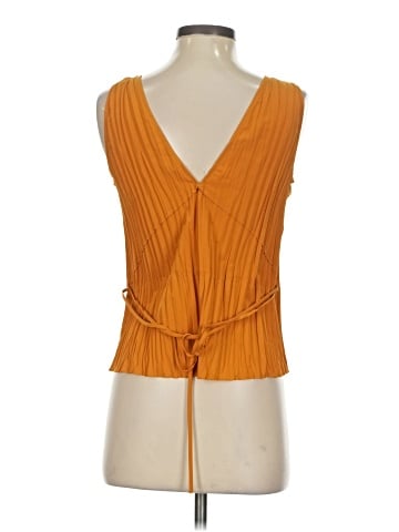 Vince. Sleeveless Blouse (view 2)