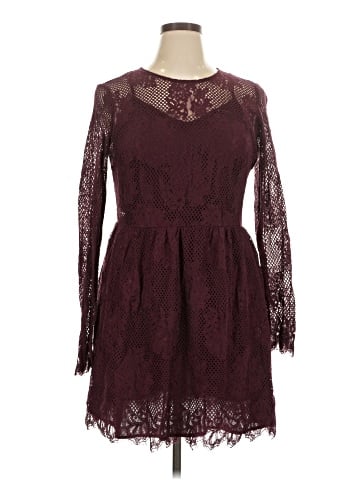 Xhilaration Cocktail Dress (view 1)
